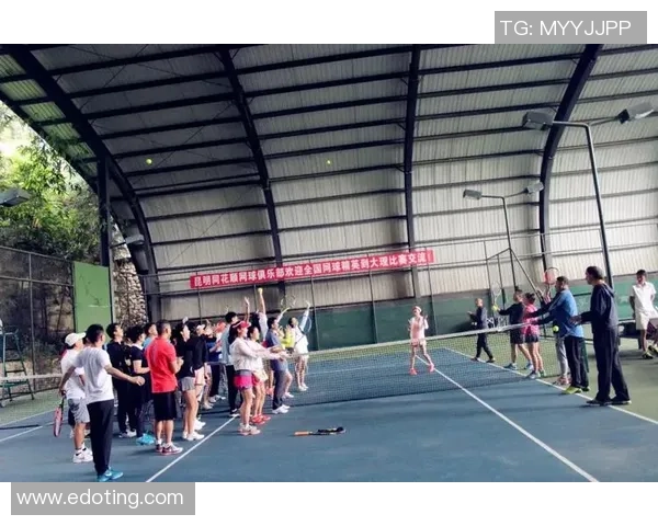 成都网球队与武汉网球队赛后分析力量对比与战术探讨 成都网球队与武汉网球队赛后分析力量对比与战术探讨