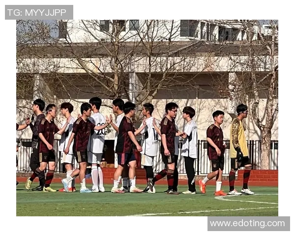 足球明星们的精彩玩耍瞬间高清视频大集合让你感受不一样的足球魅力 足球明星们的精彩玩耍瞬间高清视频大集合让你感受不一样的足球魅力